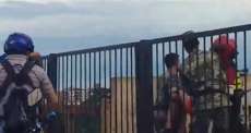 Mototaxista salva jovem que ameaçava se jogar da Ponte da Amizade; veja