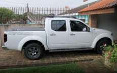 Nova Laranjeiras - Polícia registra o furto de caminhonete Frontier