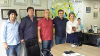 Laranjeiras - Comunicador da família e vice-prefeito Ivan Theo visita Provopar e consegue liberação de doações