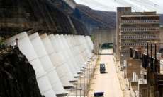 Em ano de seca histórica, Itaipu produz 11% menos que em 2013