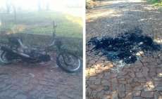 Espigão Alto - Moto é encontrada incendiada próximo ao antigo posto da PRF.