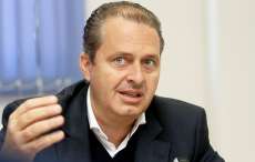 Polícia Federal prende quatro pessoas em operação envolvendo avião de Eduardo Campos