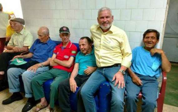 Guaraniaçu - Prefeito e secretário de Saúde visitam Lar dos Idosos
