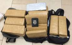 Laranjeiras - Polícia Civil apreende casal com drogas na rodoviária