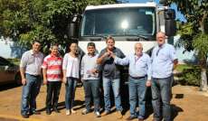 Palmital - Prefeitura recebe caminhão novo