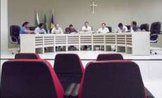 Guaraniaçu - Câmara aprova projeto sobre as diretrizes para elaboração da lei orçamentária de 2014