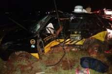 Dois morrem em acidente com carro de escolta armada