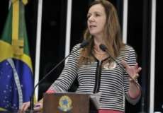 Passageiro é detido por agredir senadora em aeroporto
