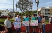 Laranjeiras - Cidade também teve manifestações contra corrupção e governo Dilma