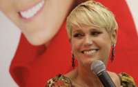 Xuxa pode assumir namorado novo