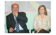 Senadora Gleisi Hoffmann e seu marido são denunciados por corrupção