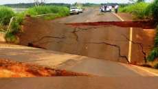 Ponte entre Paraná e Mato Grosso do Sul desaba
