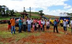 Goioxim - Prefeitura entrega equipamentos agrícolas para Assentamento Santo Antonio (Rincão do Bicho)