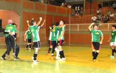 Nova Laranjeiras - Secretaria de esportes promove Campeonato de Futsal Veteranos e de Base