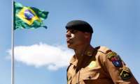 Governador Beto Richa autoriza convocação de 2.433 novos policiais e bombeiros militares