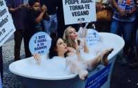 Mulheres nuas protestam em defesa do veganismo