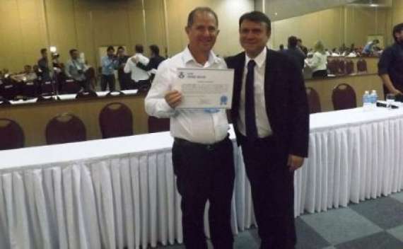 Foz do Jordão - Neri Quatrin é homenageado durante Congresso em Foz do Iguaçu