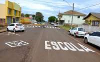 Laranjeiras - Prefeitura reforça sinalização em frente a escolas e CMEI’s e garante mais segurança a alunos
