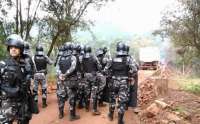 Quedas - Polícia fez acompanhamento na invasão dos sem terras na Araupel
