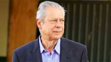 OAB cancela registro profissional de José Dirceu