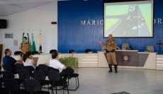 Palmital - Polícia Militar promove palestra educativa com motoristas do município