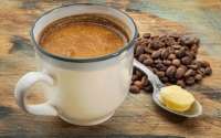 Café com óleo de coco é febre entre as famosas e ajuda a emagrecer