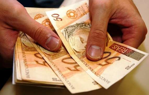 Goioxim - Prefeitura paga 50% do décimo terceiro salário em Agosto