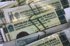 Detran alerta sobre venda de habilitação falsa pela internet