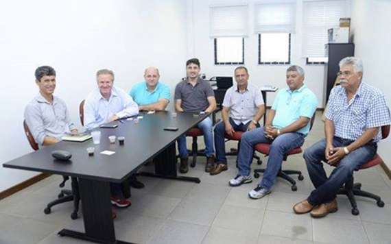 Catanduvas - Deputado Estadual Luis Corti visita cidade