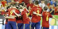 Raio atinge avião com a seleção espanhola na volta a Madri