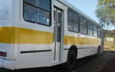Pinhão - Prefeitura recupera e renova frota do transporte escolar