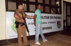 Quedas - Assaltante de joalheria é preso pela PM