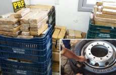 PRF apreende carreta que transportava 378 quilos de maconha