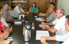 Laranjeiras - Coasul propõe parceria para a construção de aviários no município