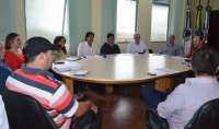 Pinhão - Prefeito se reúne com secretários municipais nesta terça, dia 26