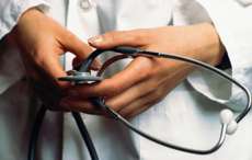 Paran&aacute; necessita de 5 mil m&eacute;dicos para atender demanda