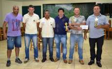 Três Barras - Banco Itaú é o Campeão Municipal de Canastra 2015