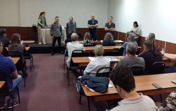 Rio bonito - Incra promove capacitação com funcionário público para implantação da “Sala da Cidadania”