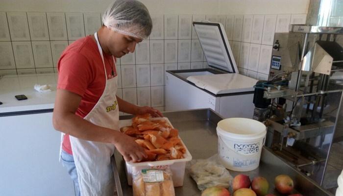Rio Bonito - Cooperativa de Comercialização Camponesa voltada a frutíferos é implantada