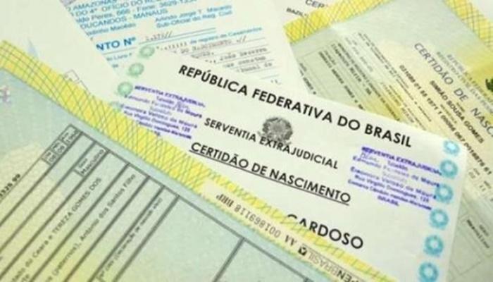Nova certidão de nascimento inclui nome de padrasto