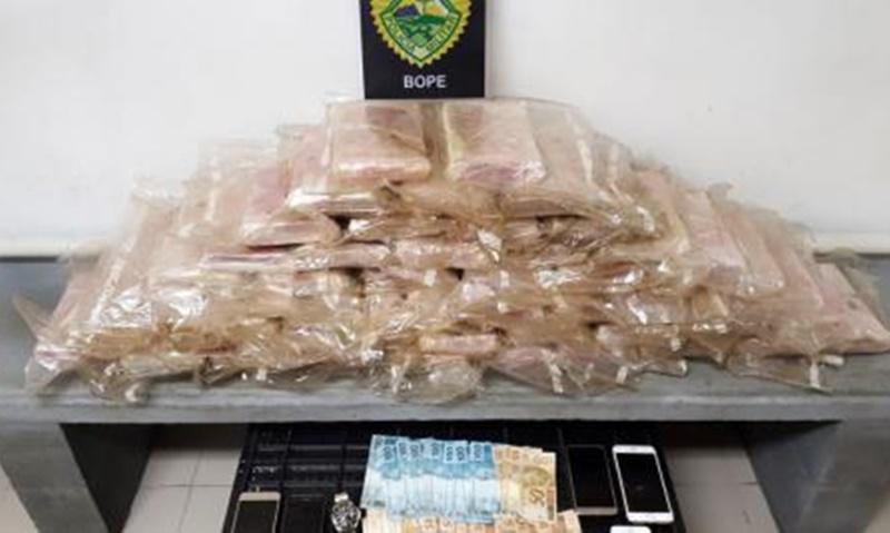 BOPE encontra carga de cocaína que poderia render mais de R$ 1 milhão