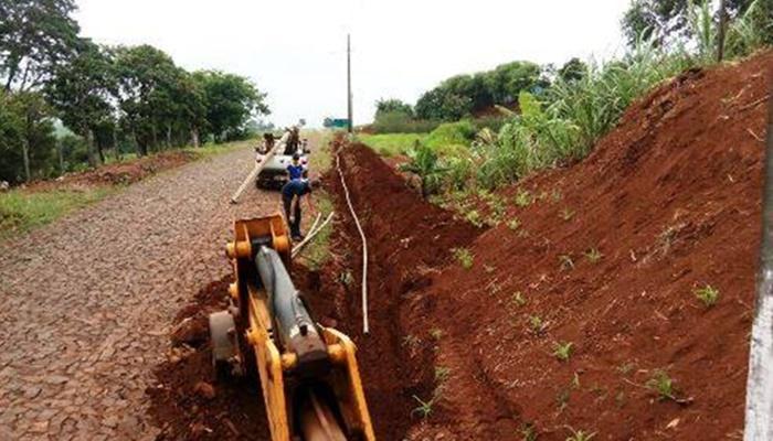 Guaraniaçu - Parceria entre Município e Sanepar leva água de qualidade a 8 famílias do Guaporé