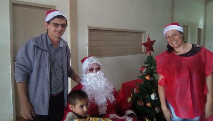 Campo Bonito - Papai Noel, alegria e sorrisos no Natal da Ação Social