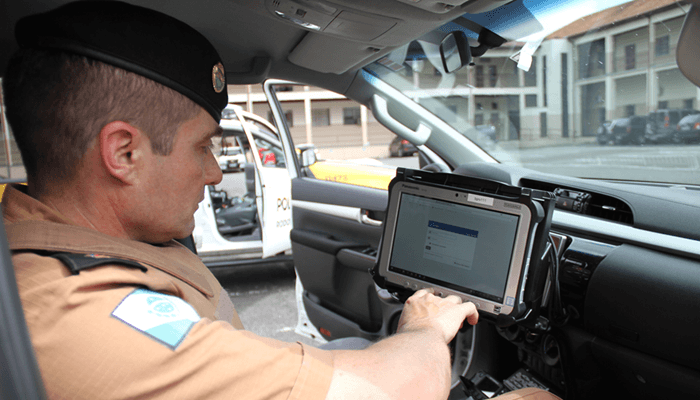 Polícia Militar testa reconhecimento biométrico nas viaturas