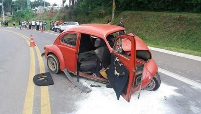 Acidente entre dois carros deixa nove feridos na BR 476