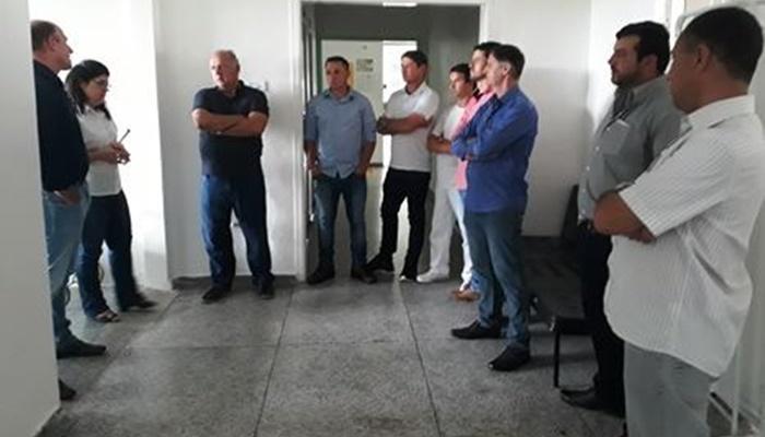 Guaraniaçu - Deputado Schiavinato visita Hospital Santo Antônio