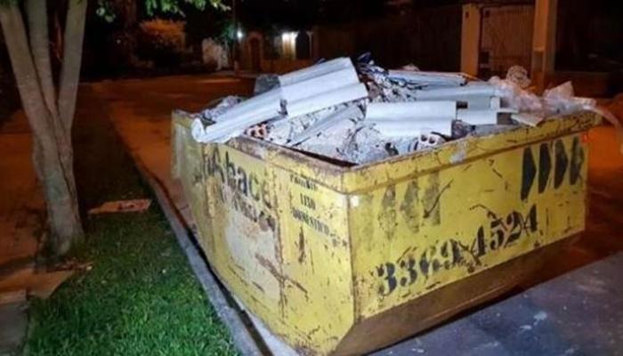 Feto é encontrado em caçamba de lixo em Curitiba