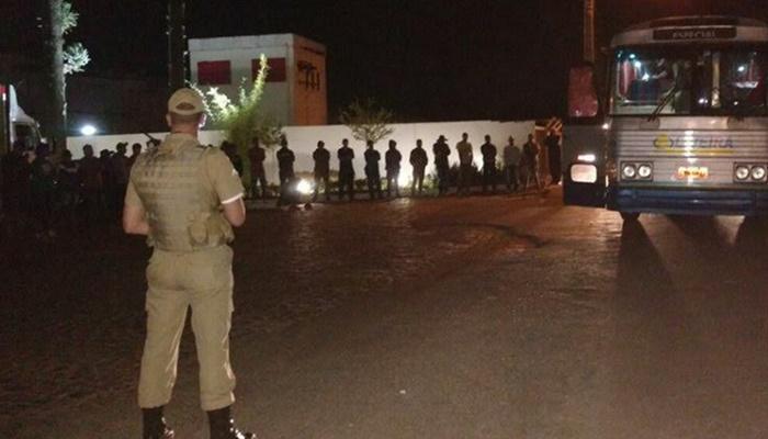 Marquinho - Grupo de moradores são presos com arma, munições e droga em SC