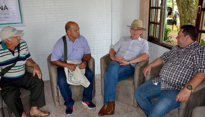 Laranjeiras - Agricultores do município participam do Show Rural em Cascavel