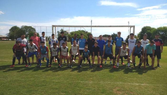 Rio Bonito - Jovem time de futebol poderá ser beneficiado em programa de incentivo esportivo